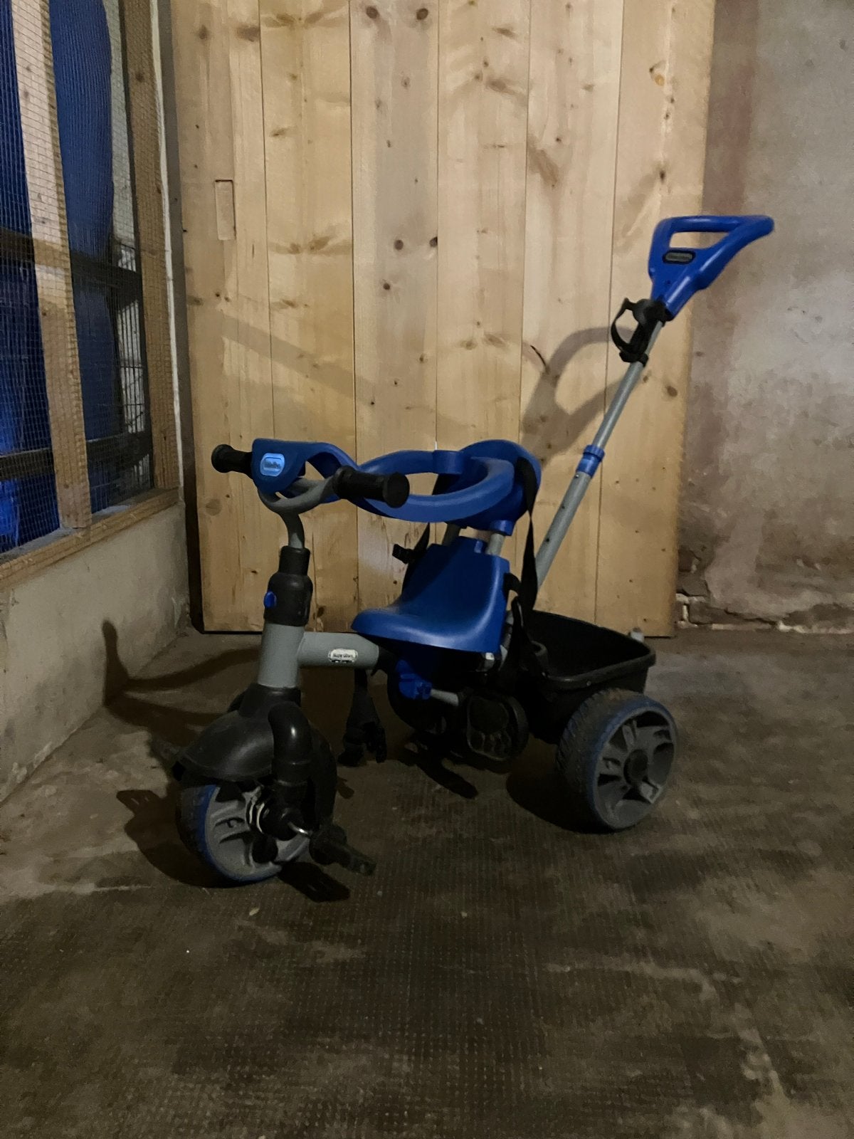 Loop/duwfiets - driewieler (pedalen draaien door), Ophalen, Gebruikt, Duwstang
