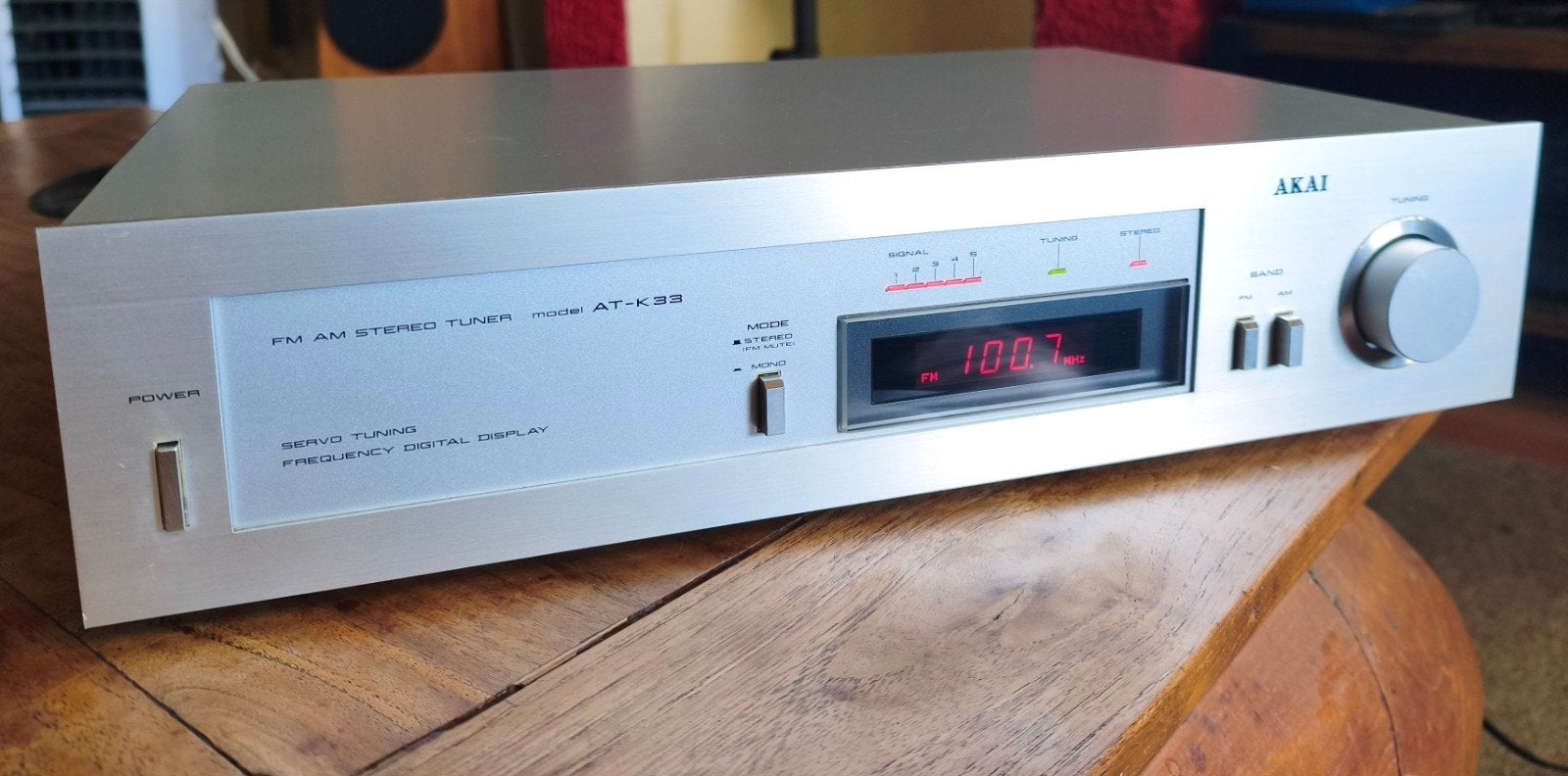 Vintage 1981 Akai AT-K33 FM/AM Stereo Tuner RETRO, Ophalen, Gebruikt, Analoog