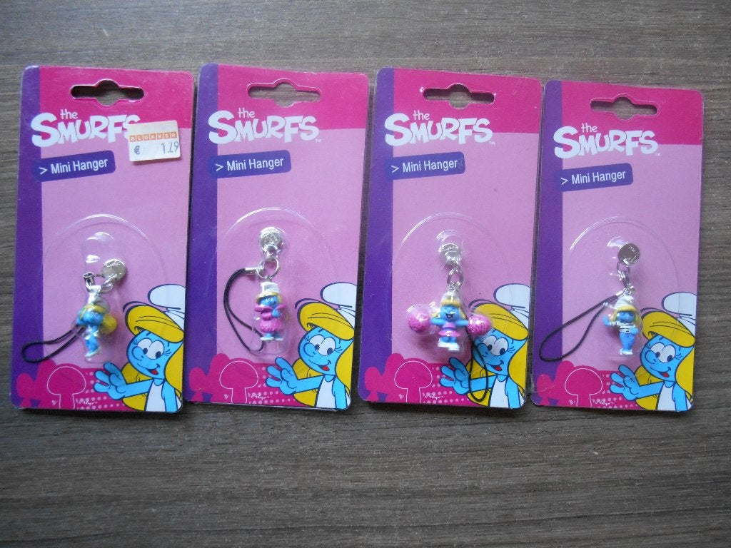 Mobielhangers smurfin 1 euro per stuk LEZEN, Verzamelen, Smurfen, Ophalen of Verzenden, Nieuw, Smurfin, Overige typen