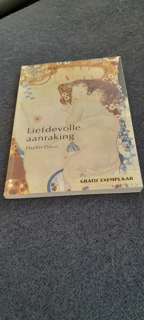Liefdevolle aanraking - Phyllis Davis, Ophalen of Verzenden