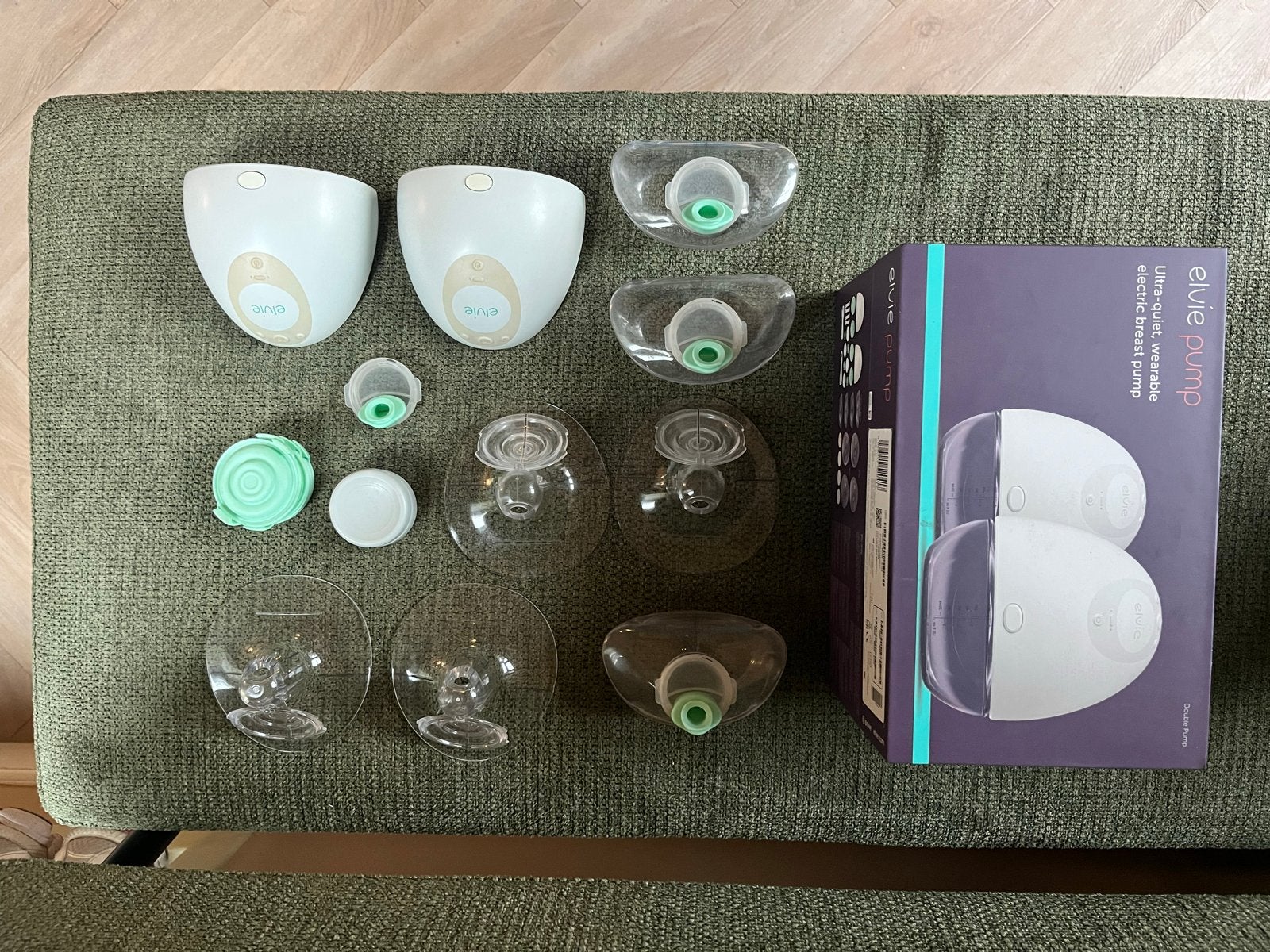 Elvie Pump dubbele elektrische borstkolf met accessoires, Borstkolf, Ophalen of Verzenden, Zo goed als nieuw, Elvie