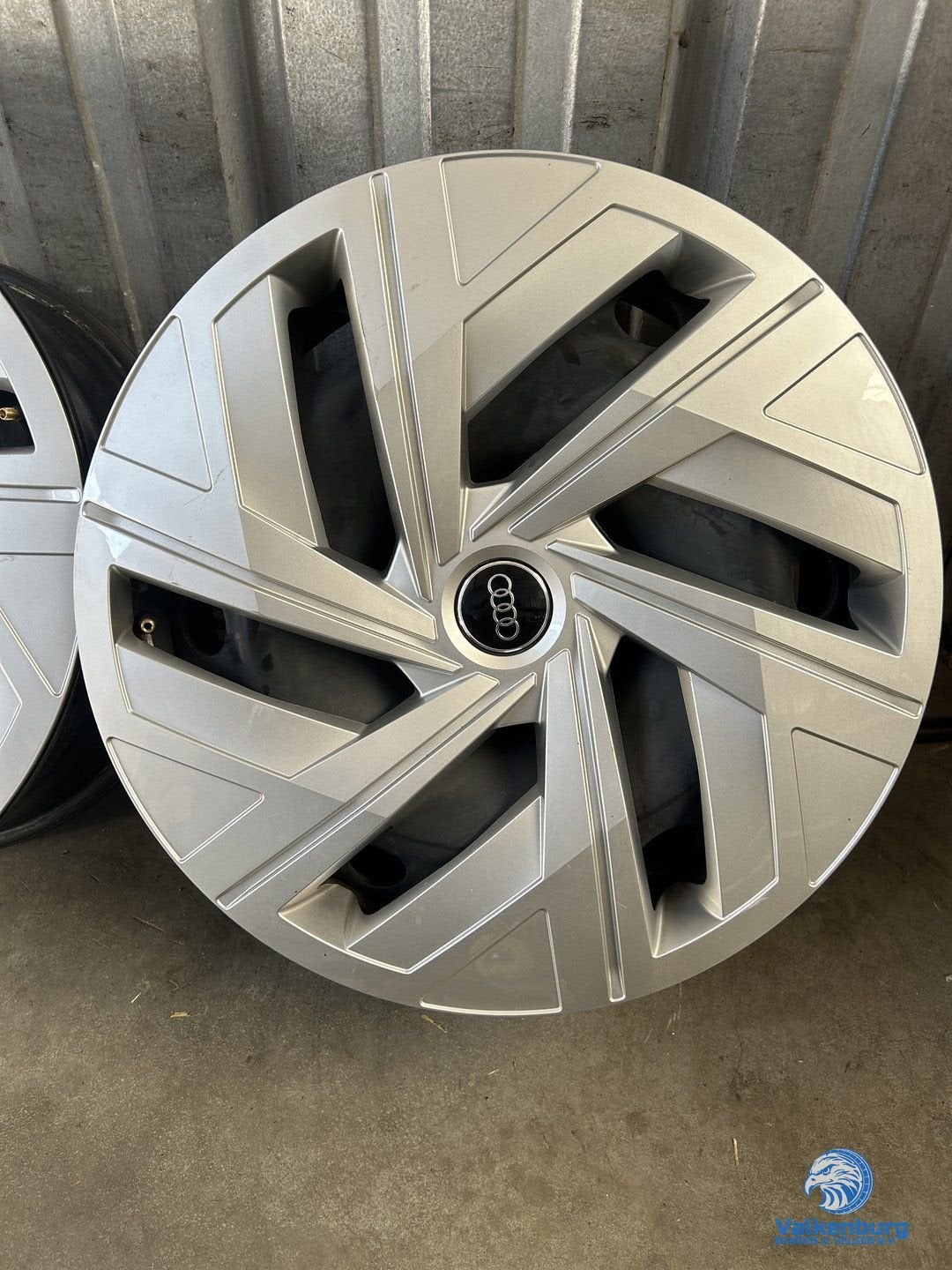 Originele Audi A3 Q2 Q3 Q4 E-tron 19 inch stalen velgen met, Auto-onderdelen, 19 inch, Gebruikt, Velg(en), -