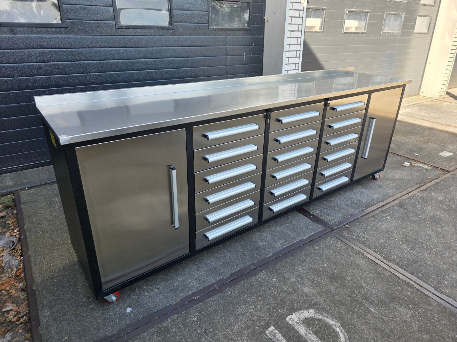 RVS Werkbank 2.70m met Lades en Kasten, Doe-het-zelf en Verbouw, Werkbanken, Ophalen of Verzenden