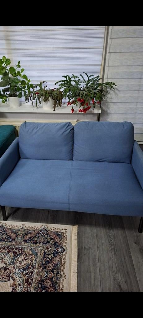 Ikea blauwe 2-zits bank - Zo goed als nieuw, Huis en Inrichting, Banken | Bankstellen, Tweepersoons, Ophalen of Verzenden, Zo goed als nieuw