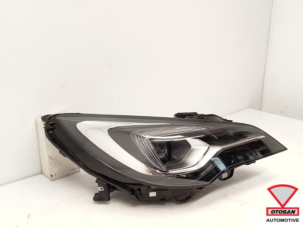 Opel Astra K 2015+ Lux LED Koplamp Rechts 39111150, Auto-onderdelen, Verlichting, Gebruikt, Opel Automobile GmbH, Ophalen of Verzenden