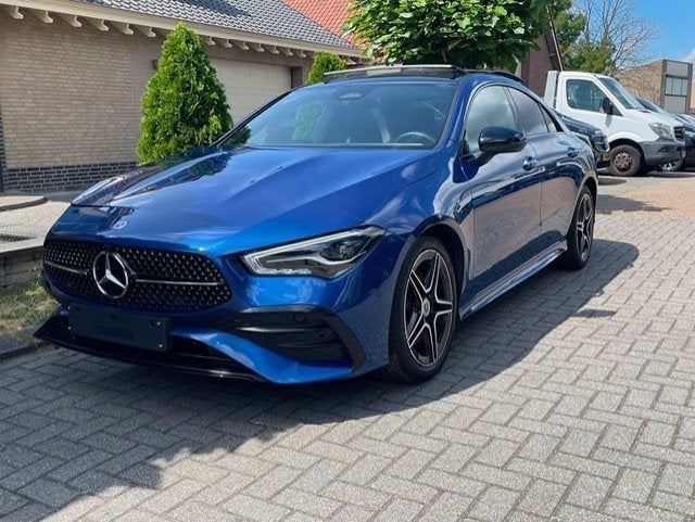 Mercedes-Benz CLA-klasse 200 AMG LINE PANO CAMERA NAVI LED, Auto diversen, Schadeauto's, Automaat, Blauw, Mercedes-Benz, 1332 cc