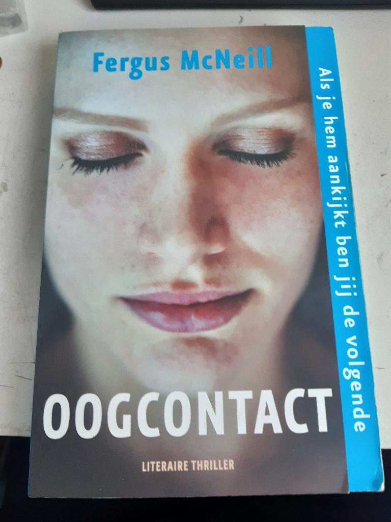Fergus McNeill-Oogcontact (Z202-102), Ophalen of Verzenden, Zo goed als nieuw