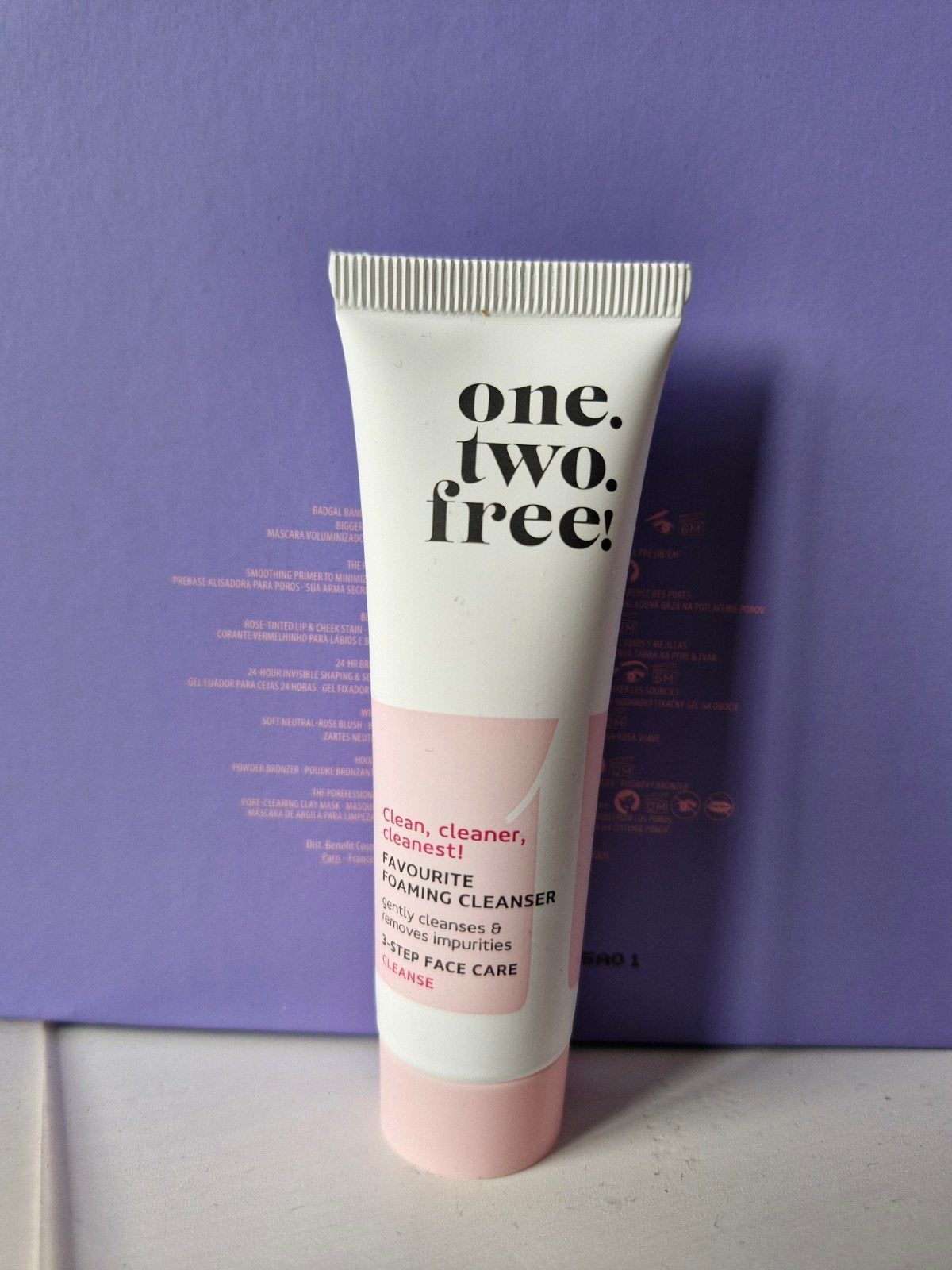 one. two. free! Favourite Foaming Cleanser, Ophalen of Verzenden, Nieuw, Gehele gezicht, Reiniging