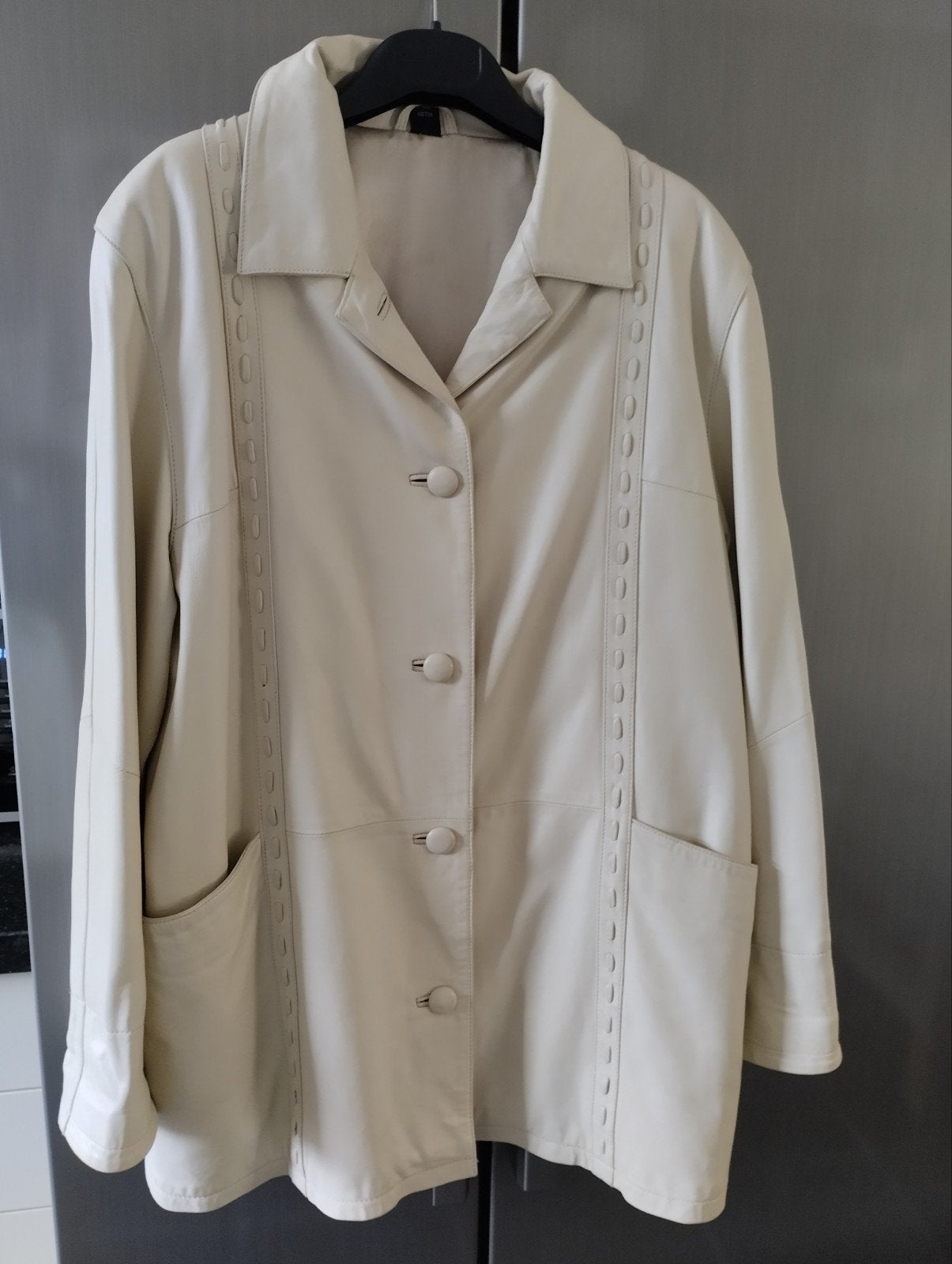 Lederen dames mantel, Kleding | Dames, Ophalen of Verzenden, Maat 42/44 (L), Beige