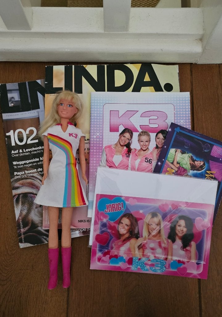 K3 Josje Huisman/ barbie/ 3d kaart/  etc- verzend ook, Ophalen, Zo goed als nieuw, Barbie
