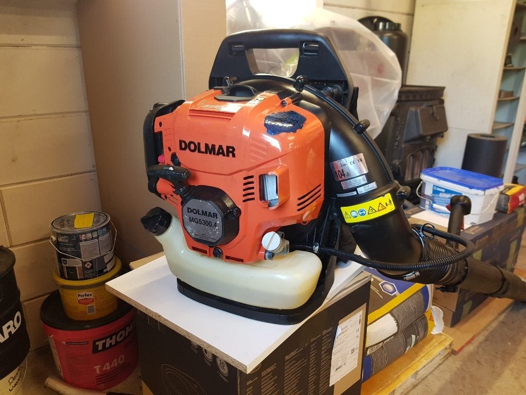 Dolmar Ruggedragen benzine bladblazer, Ophalen, Benzine, Gebruikt, Ruggedragen