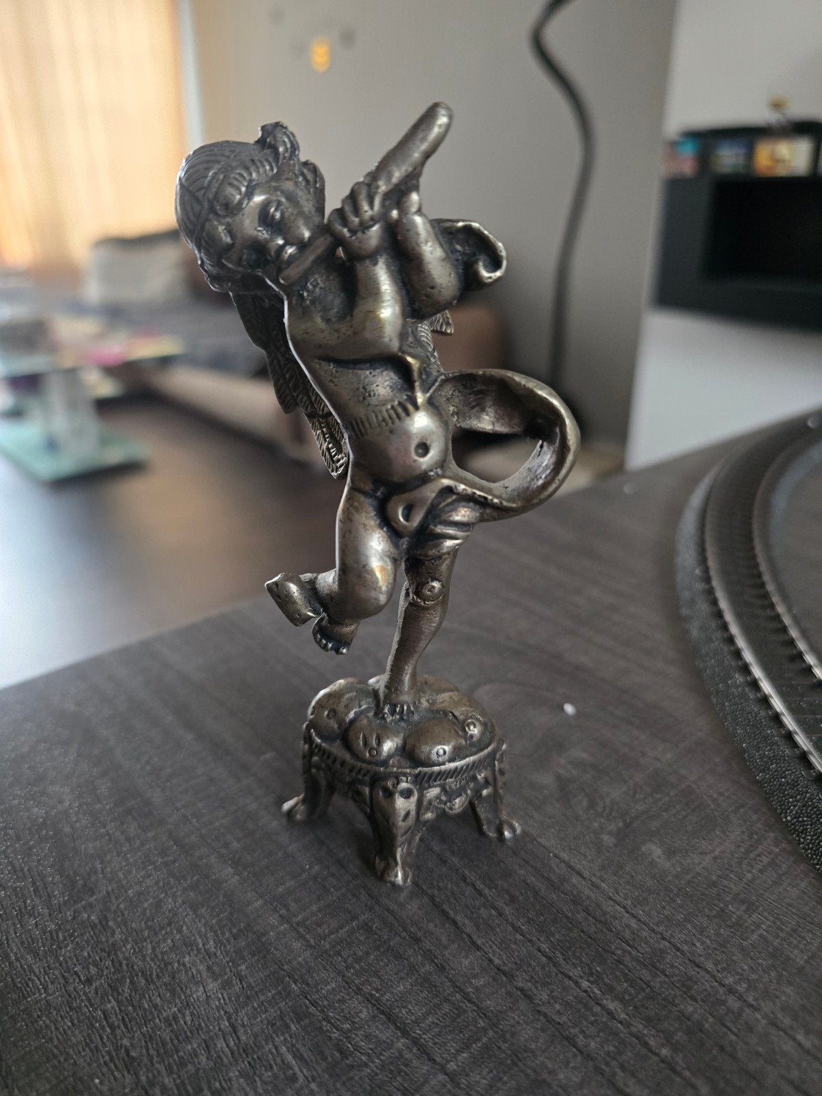 Antiek beeldje van Cupido met fluit, Antiek en Kunst, Ophalen of Verzenden