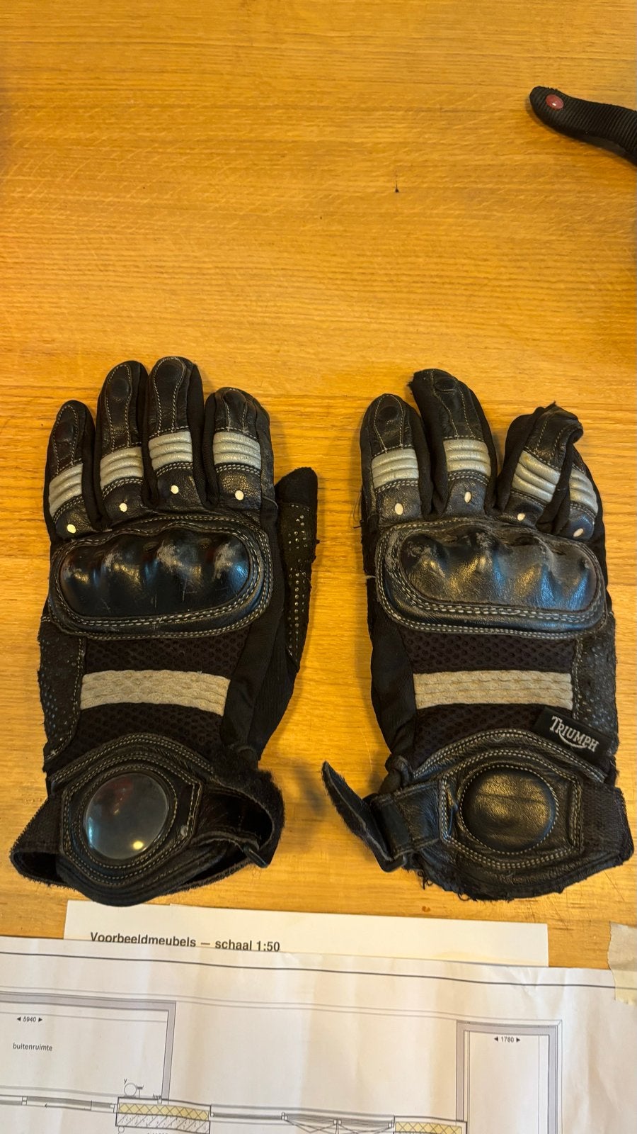 Triumph motorhandschoenen zomer met horloge venster, Ophalen of Verzenden, Tweedehands, Heren, Handschoenen