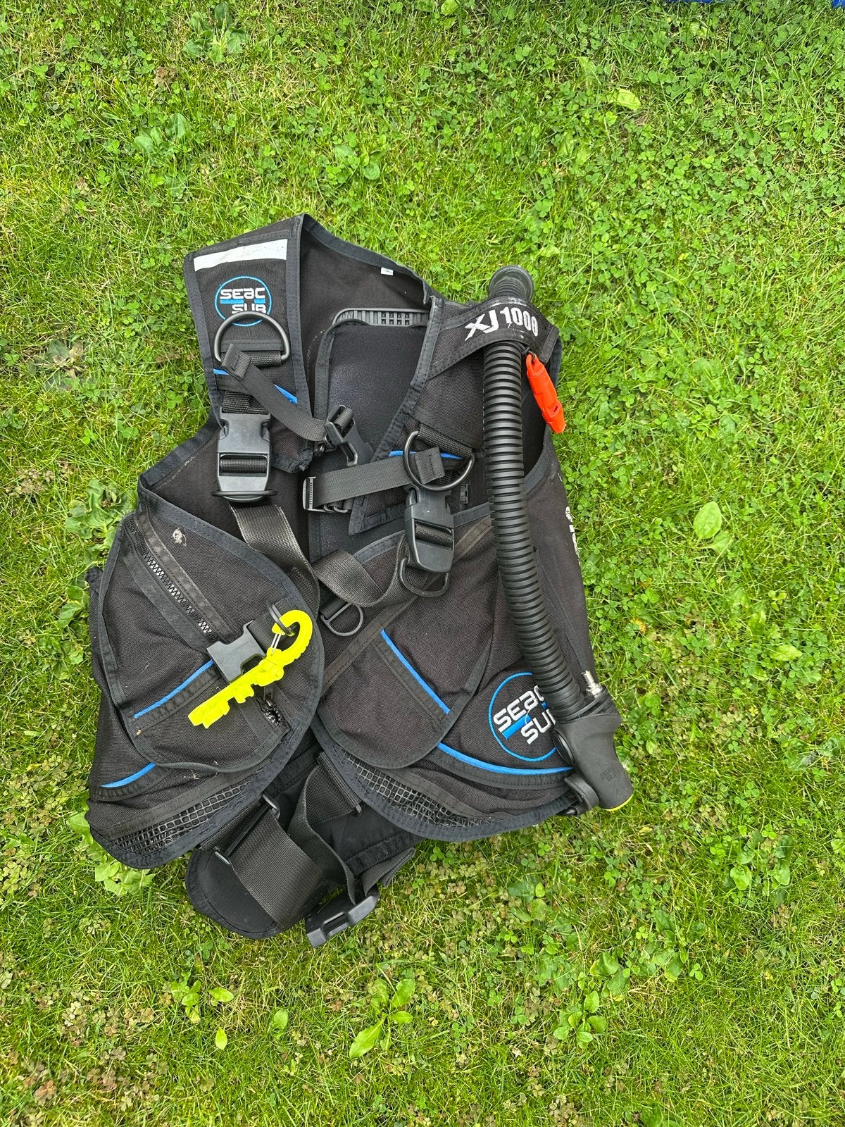 Duik BCD en Stabjack - SEAC SUB XJ 1000 en vinnen, Watersport en Boten, Ophalen, Gebruikt, Trimvest of Wing