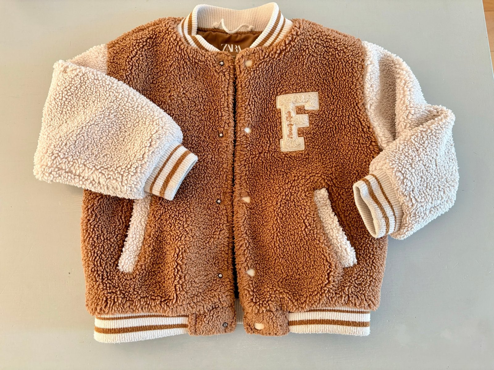 Zara Teddy Baseball Jasje - Maat 110 (4-5 jaar), Ophalen of Verzenden, Gebruikt, Meisje