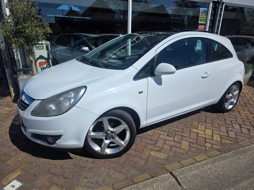 Opel Corsa 1.4-16V Sport,panorama dak, Voorwielaandrijving, Gebruikt, 4 cilinders, Wit
