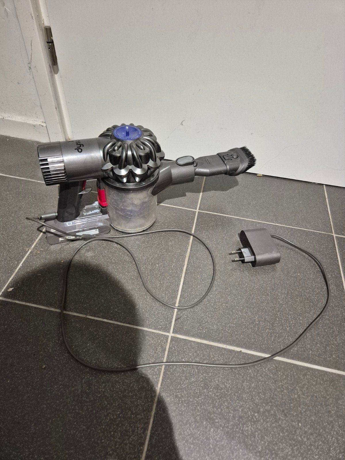 dyson stofzuiger voor onderdelen, Onbekend, Ophalen of Verzenden, Onbekend, Onbekend
