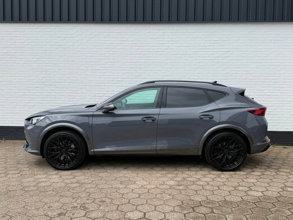 CUPRA Formentor e-Hybrid VZ Perf TREKHAAK l ACC l AUDIO UPGR, Gebruikt, Zwart, 4 cilinders, Formentor