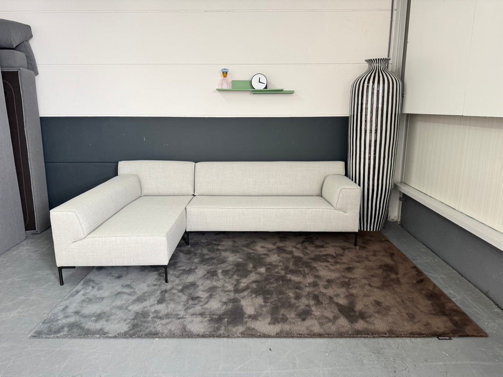 Nieuw Design on Stock Bloq hoekbank | Ploegwool 92, Ophalen, 250 tot 300 cm, Design on Stock, Eyye, Rolf Benz, Artifort, Leolux, Pode
