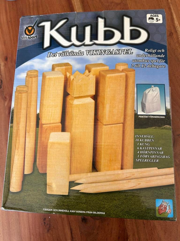 Kubb spel voor buiten origineel zweeds spel, Hobby en Vrije tijd, Vijf spelers of meer, Ophalen, Zo goed als nieuw