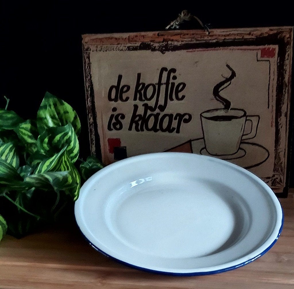 Emaille bord wit NO 70, Ophalen of Verzenden