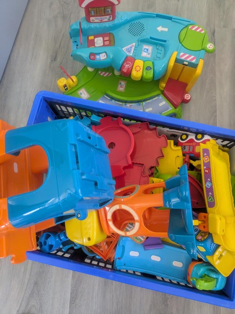 VTech Toet Toet Auto's Garage en Baandelen inclusief auto's, Ophalen of Verzenden, Gebruikt