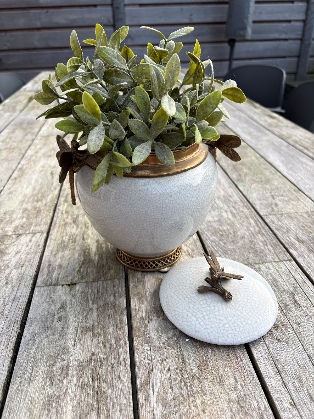 Decoratieve pot met libellen en kunstplant, Antiek en Kunst, Ophalen