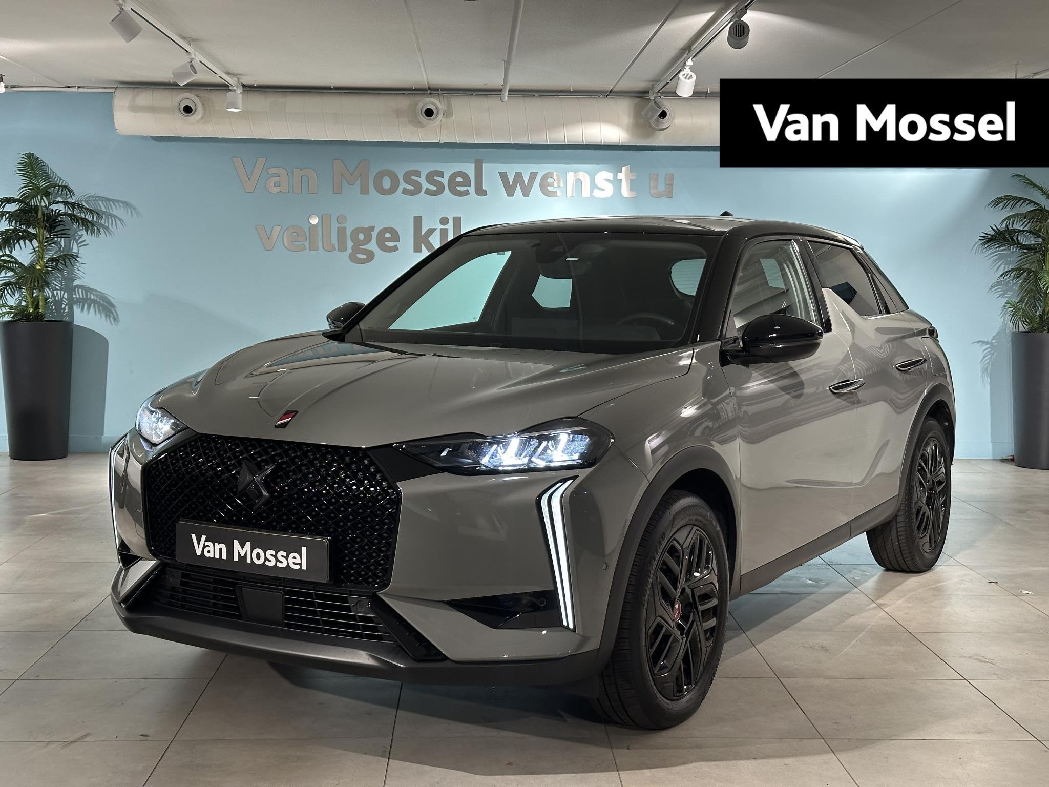 DS 3 E-Tense Performance Line+ 54 kWh, Auto's, 12 maanden, Gebruikt, Zwart, 156 pk