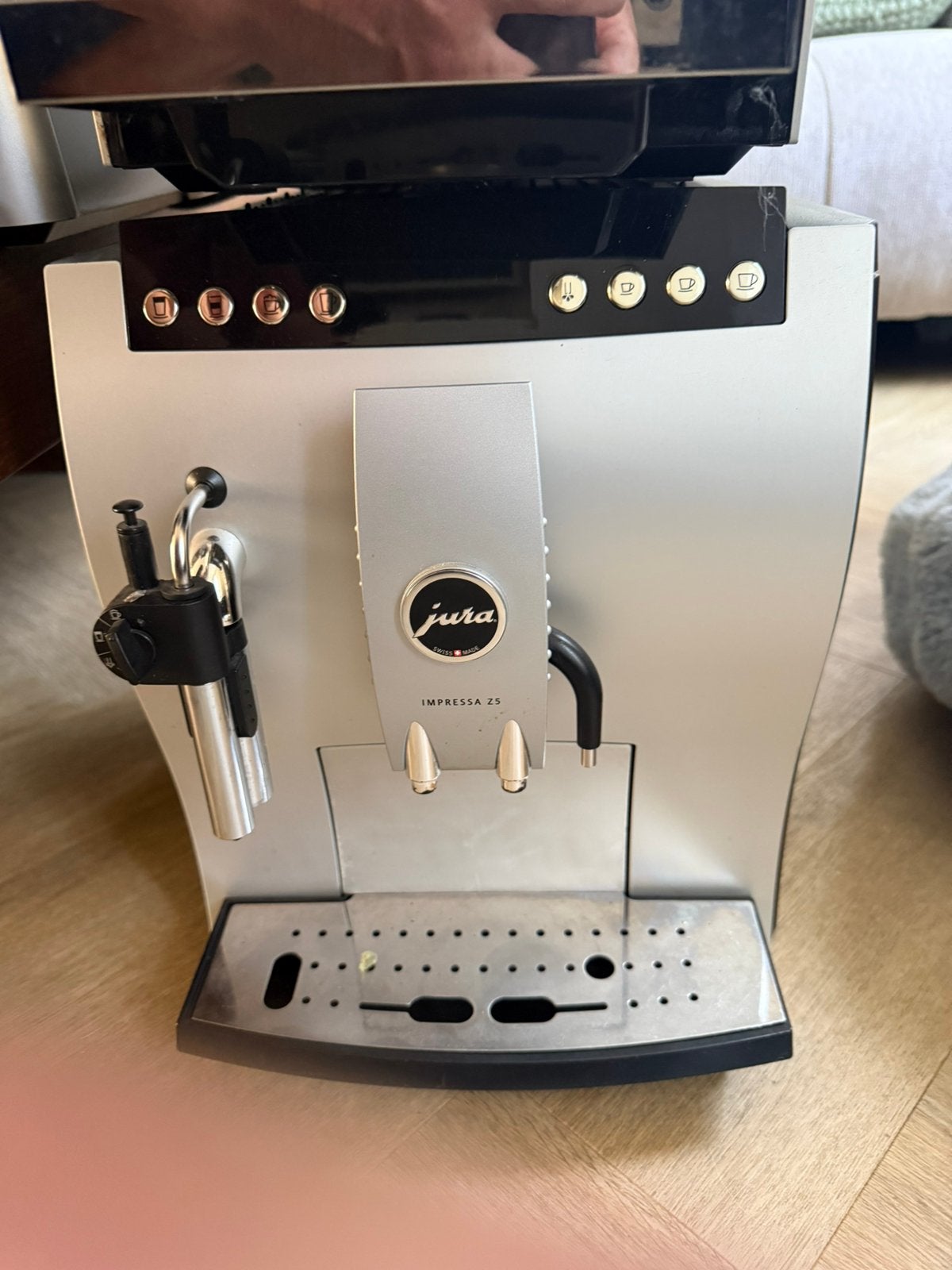 Partij Jura (XF50 x3, 1x s70, 1xXs90 en Z5), Jura, 10 kopjes of meer, Koffiemachine, Zo goed als nieuw
