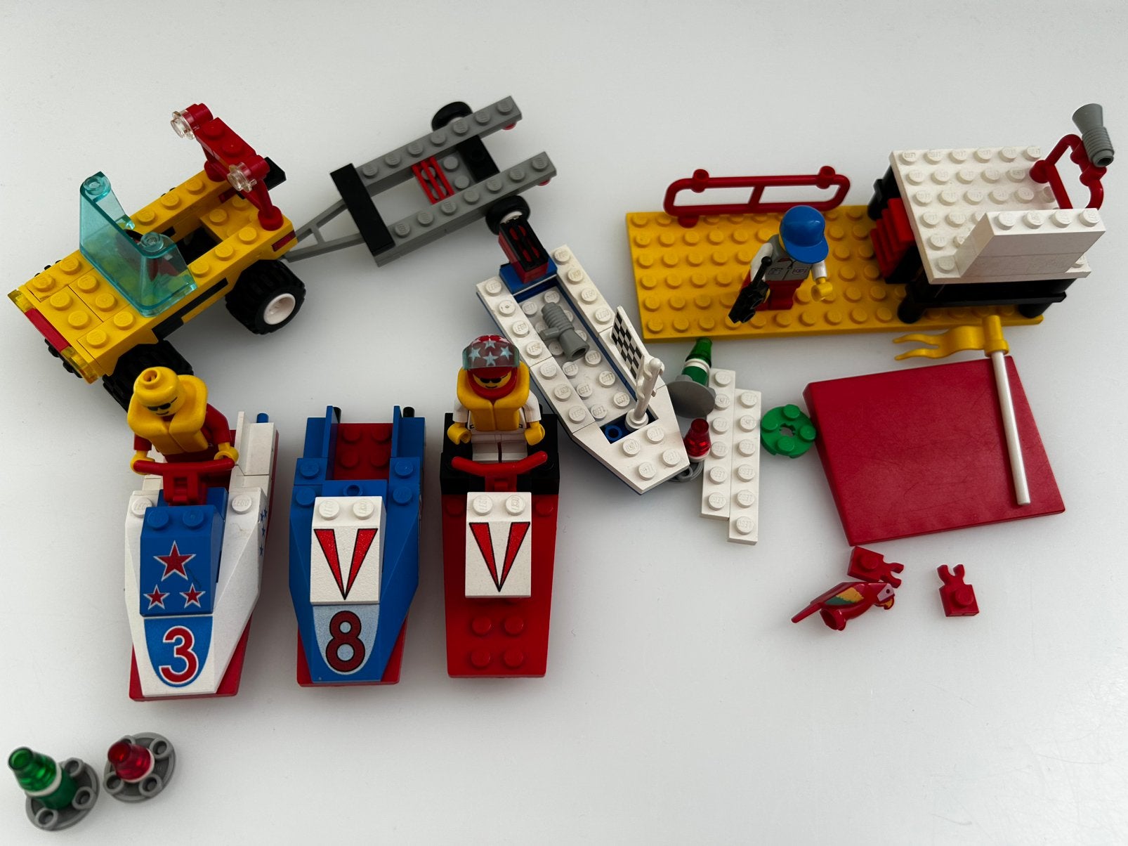 Lego Jet Ski's 6334 Wave Jump Racers + Lego 6517 Water Jet, Ophalen of Verzenden, Gebruikt