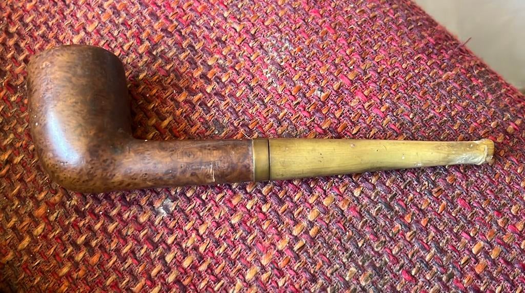 Oude Houten Pijp met Benen?Mondstuk - Gesigneerd, Verzamelen, Rookartikelen, Aanstekers en Luciferdoosjes, Ophalen of Verzenden