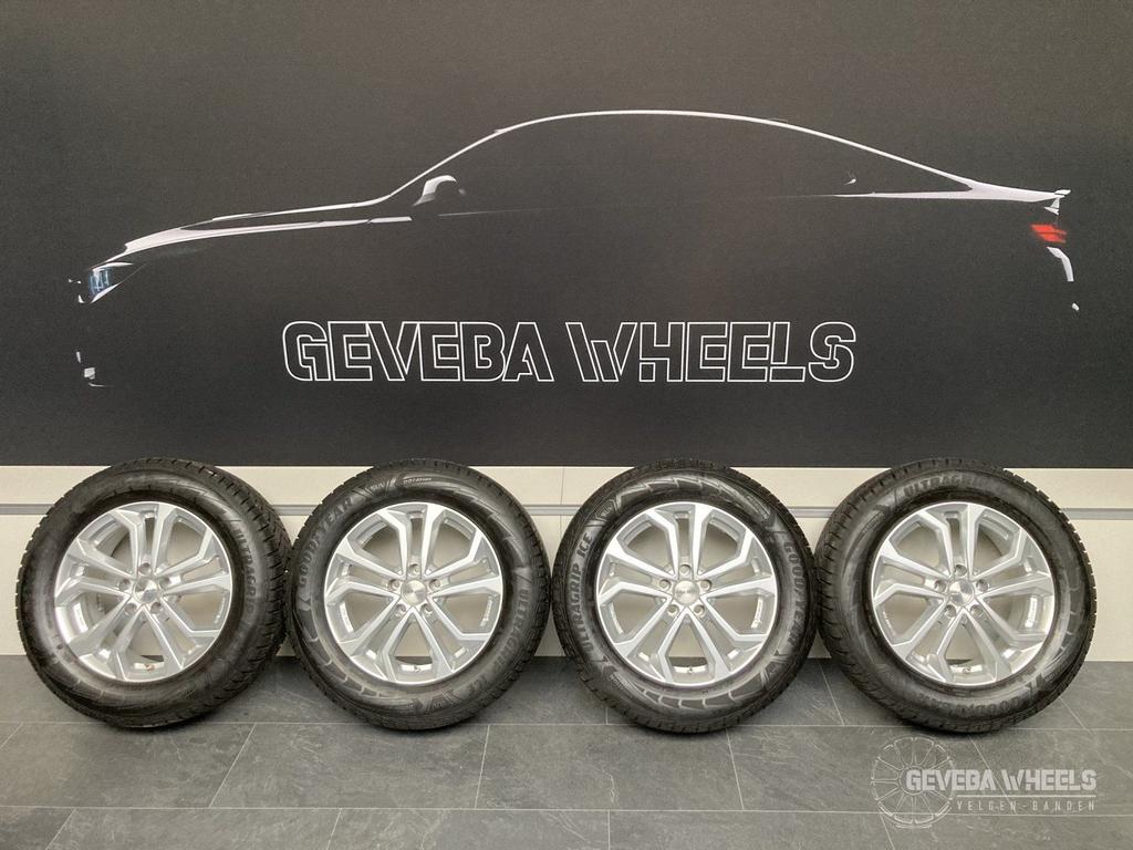 17” Toyota Rav4 (vanaf 2019) velgen + winterbanden 5x114.3, Auto-onderdelen, Banden en Velgen, Gebruikt, -, -, Banden en Velgen