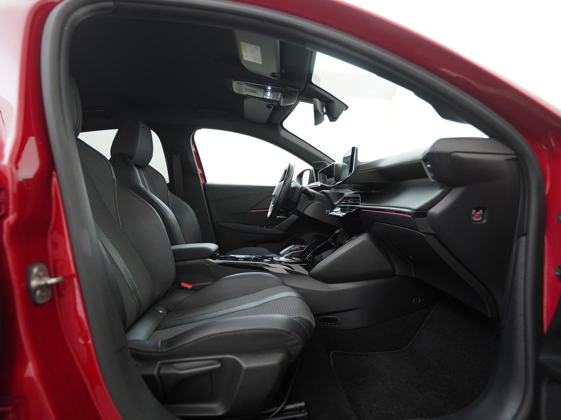 Peugeot e-208 EV GT 350 50 kWh | SOH 88% | Camera | Blind Sp, Auto diversen, Automaat, Elektrisch, Rood, Peugeot