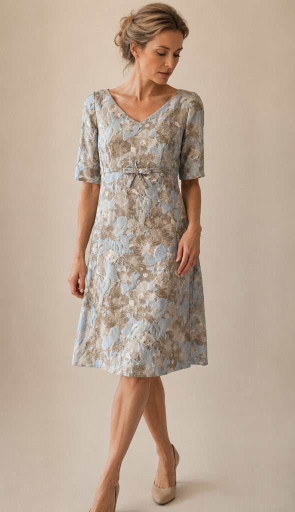 Luisa Spagnoli lichtblauwe bloemenjurk elegante jurk maat 38, Maat 38/40 (M), Zo goed als nieuw, Verzenden, Blauw