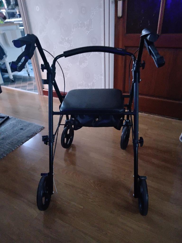 Rollator, Ophalen of Verzenden, Opvouwbaar, Gebruikt