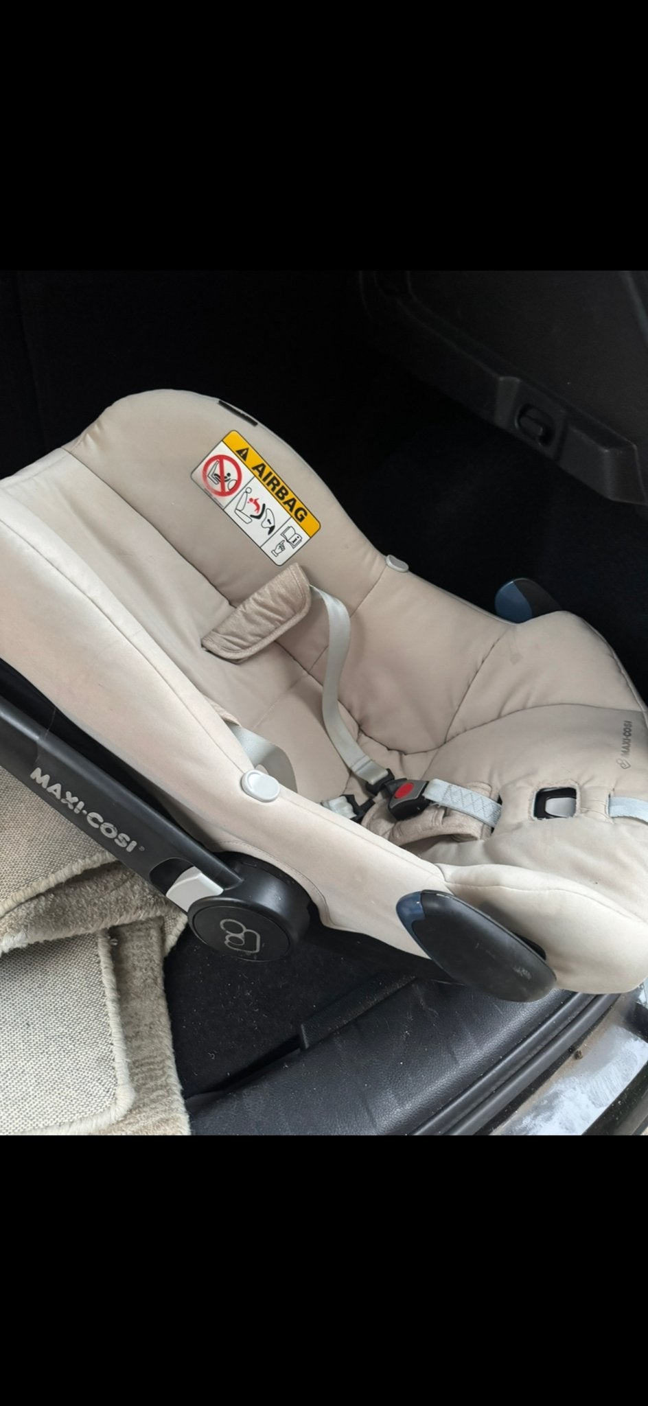 Maxi Cosi Pebble beige met newborn kussentje, Ophalen, Zijbescherming, 0 t/m 13 kg, Maxi-Cosi