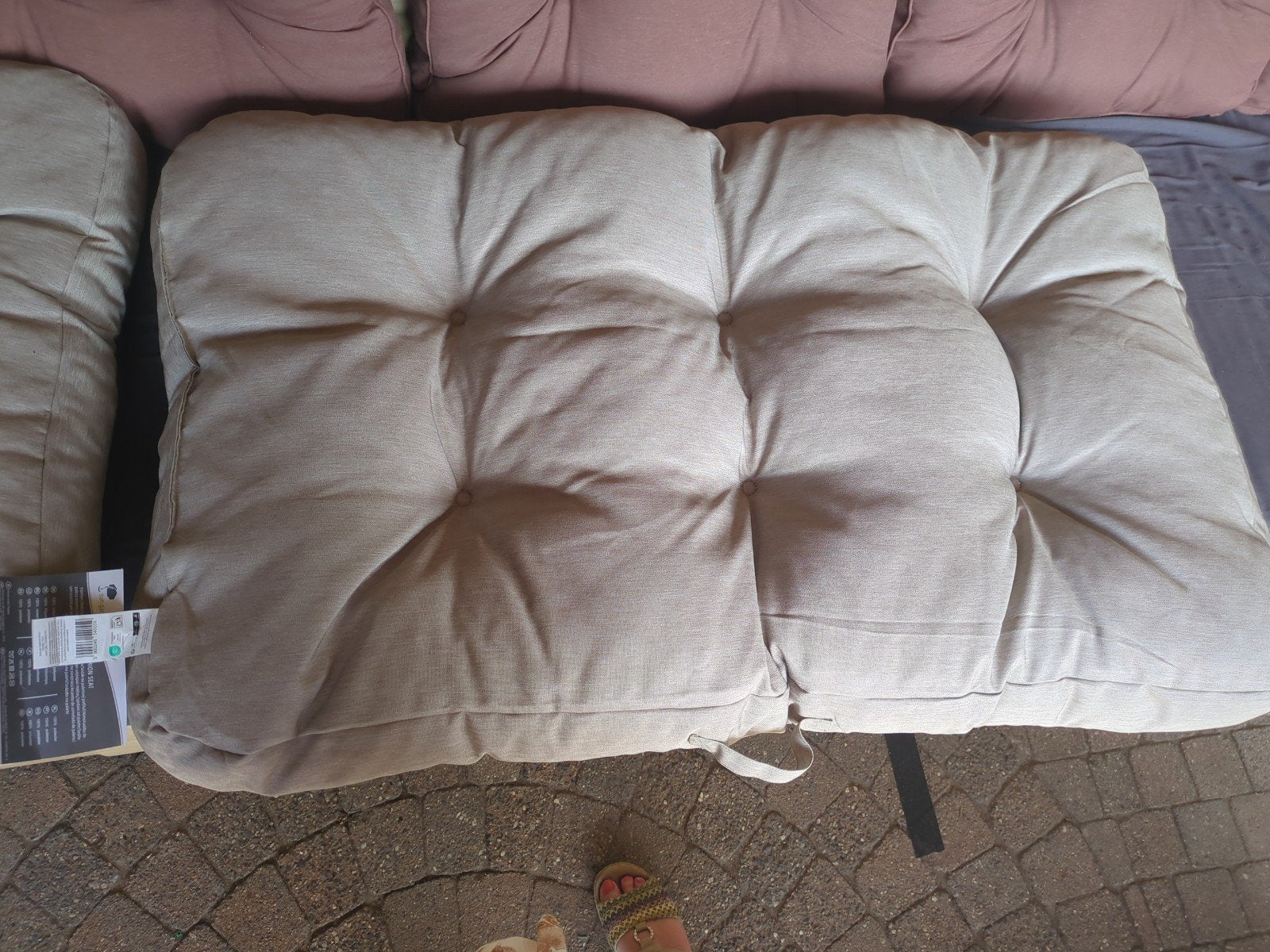 Beige palletkussen x 2 - nieuw met kaartjes, Tuin en Terras, Tuinmeubel-accessoires, Ophalen of Verzenden, Nieuw