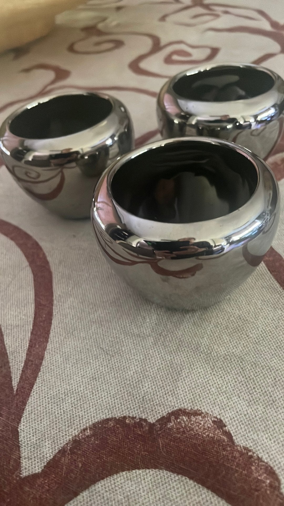 3 zilverkleurige waxinelichthouders, Ophalen