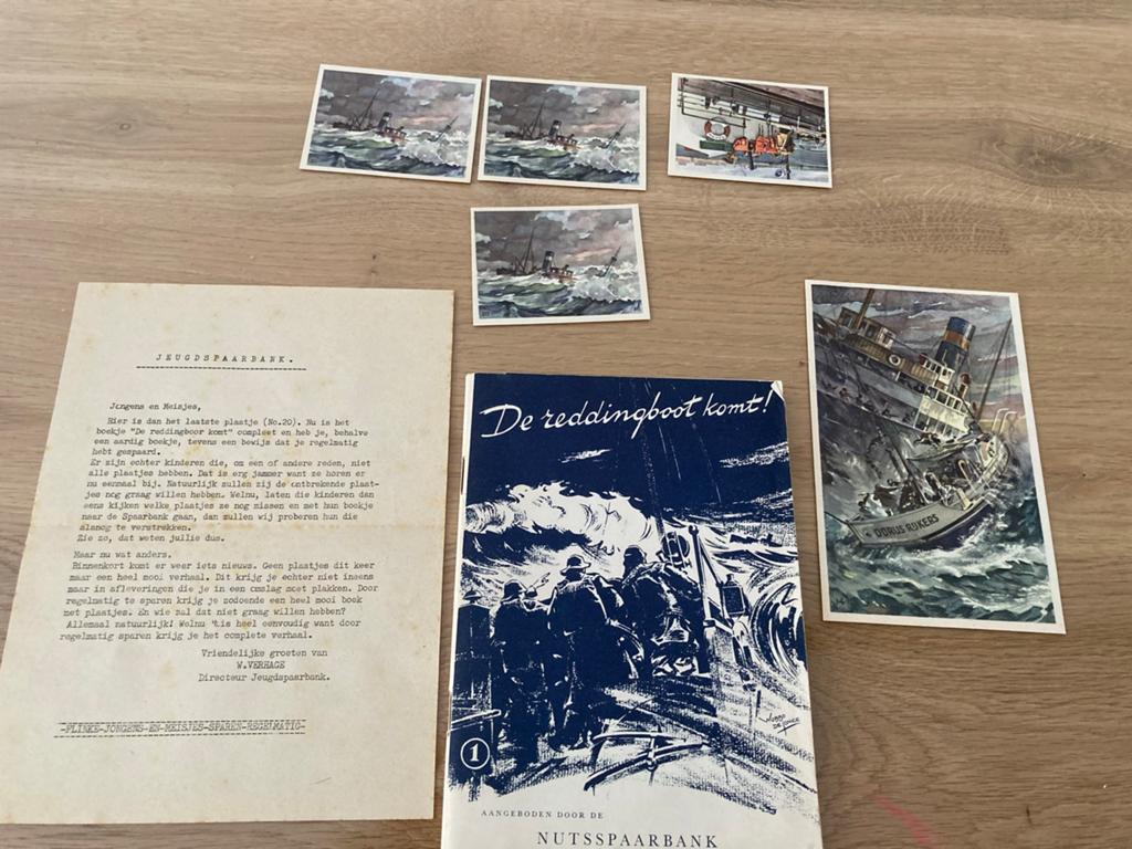 2 Nutsspaarbank boekjes: De reddingsboot komt (1950) + extra, Ophalen of Verzenden, Overige soorten, Overige typen