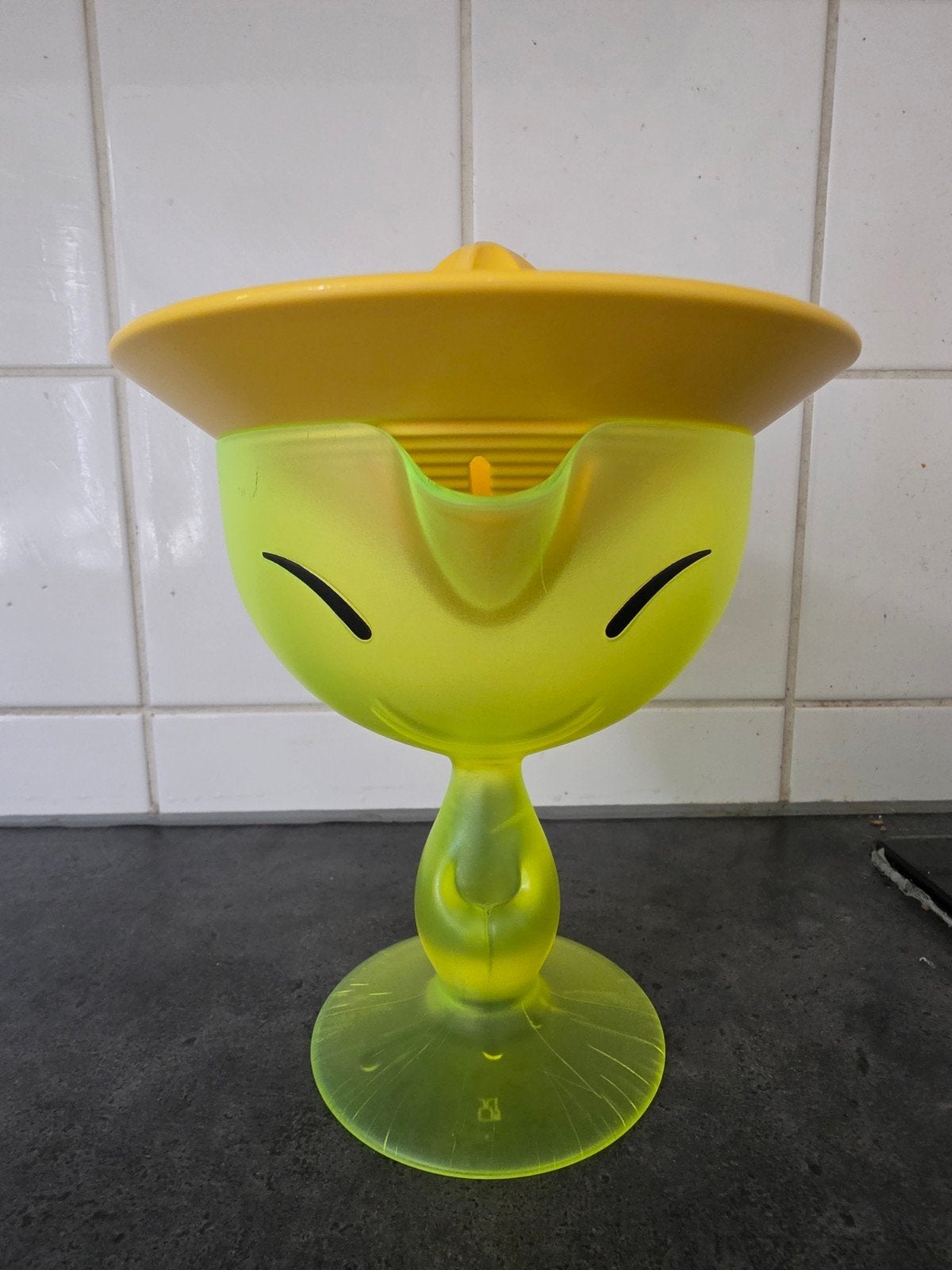 Alessi Chin Family Mandarijn Citruspers - Stefano Giovannoni, Kunststof, Ophalen of Verzenden, Zo goed als nieuw, Alessi