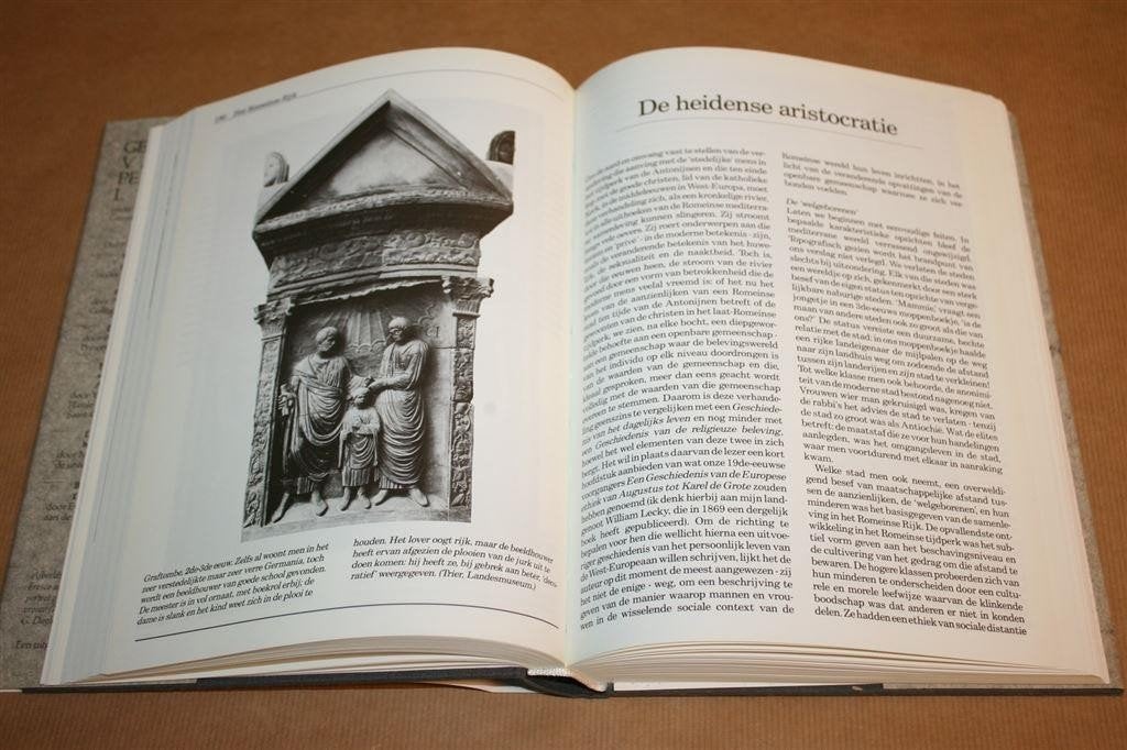 Gesch. v/h persoonlijk leven -Romeinse Rijk tot jaar duizend, Boeken, Ophalen of Verzenden, 14e eeuw of eerder, Zo goed als nieuw