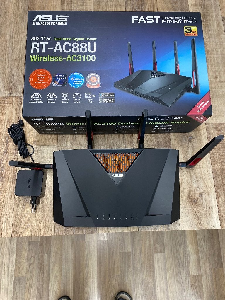ASUS RT-AC88U + Asus RP-AC66 Dual-Band Gb Router+Repeater, Verzenden, Gebruikt, Router, ASUS