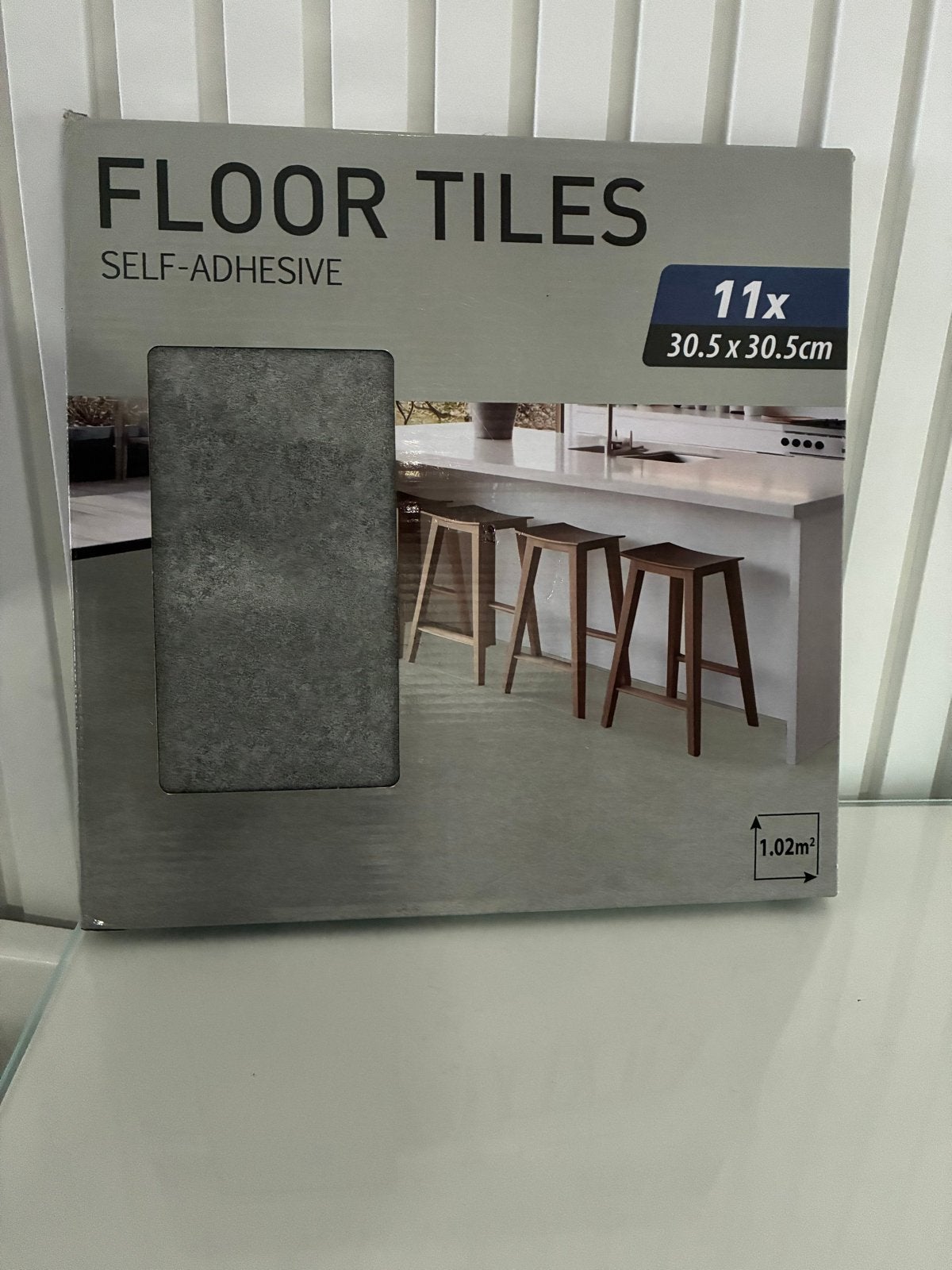 Nieuwe PVC plaklaminaat - 35 pakken (ca. 35.7 m²), Kunststof, Overige typen, Nieuw, Minder dan 50 cm