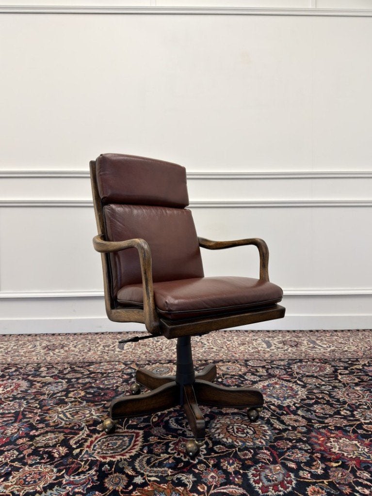 Klassiek Engels Chesterfield Bureaustoel, Antiek en Kunst, Ophalen