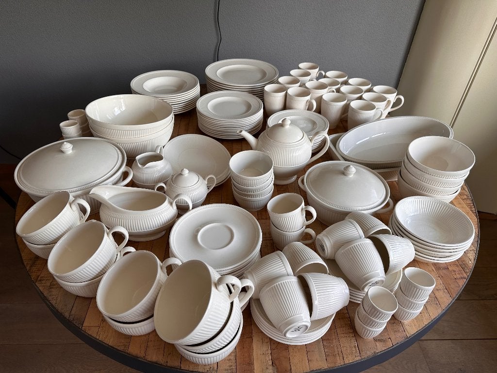 114 delig Wedgwood servies Windsor zeer goede staat, Ophalen, Klassiek, Zo goed als nieuw, Wedgwood