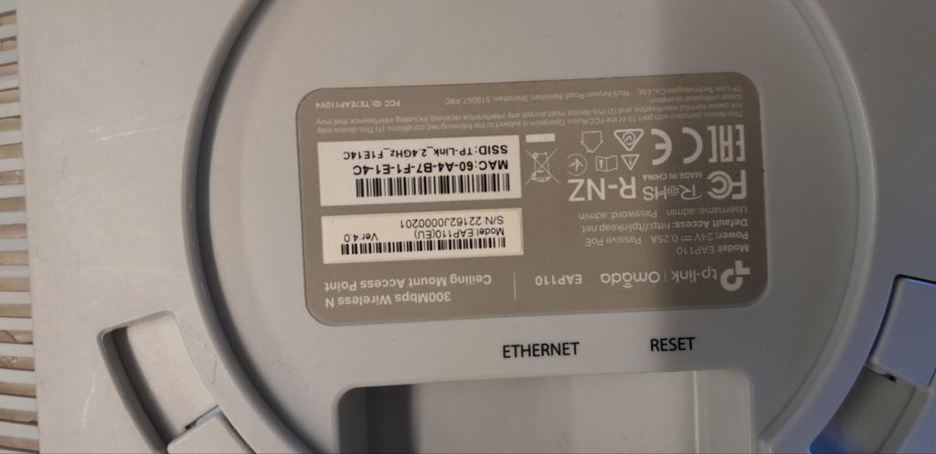 TP-Link Omada EAP110 Access Points (3 stuks), Computers en Software, Accesspoints, Ophalen, Gebruikt, TP-Link