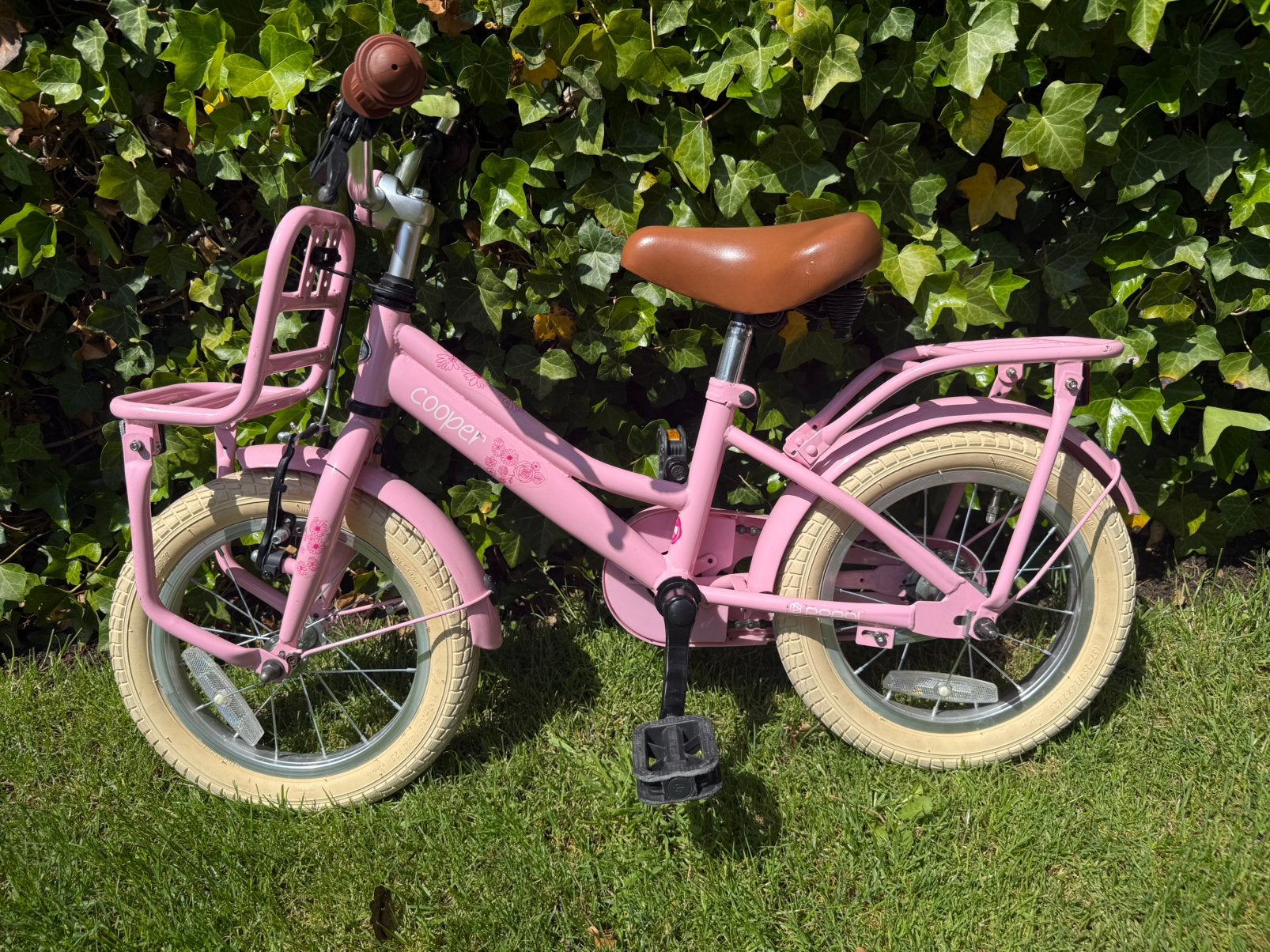 Popal Cooper kinderfiets 14 inch - Roze, Fietsen en Brommers, Fietsen | Kinderfietsjes, Ophalen, Terugtraprem, Zijwieltjes, Gebruikt