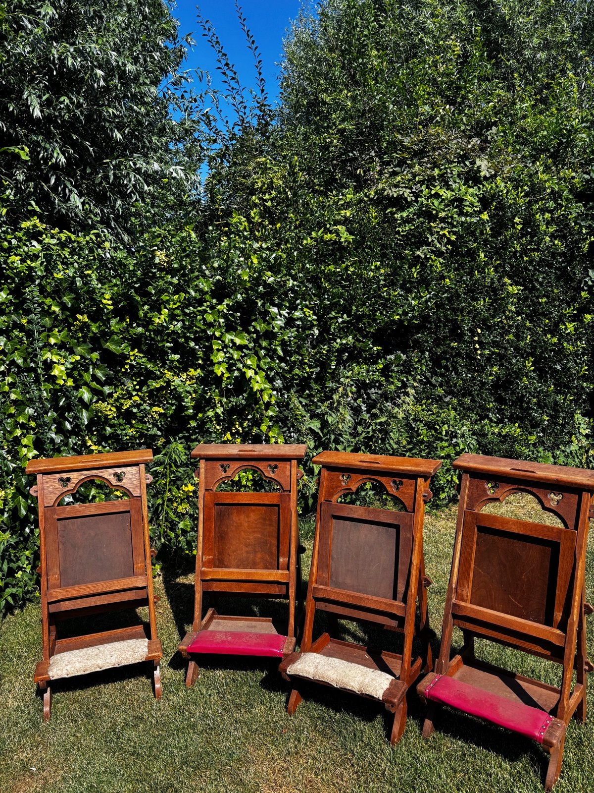 Antieke bidstoelen / kerkstoelen (set van 2), Ophalen
