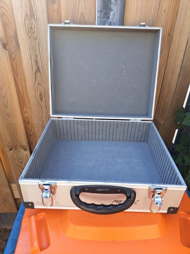Aluminium Gereedschapkoffer, Ophalen of Verzenden, Gebruikt