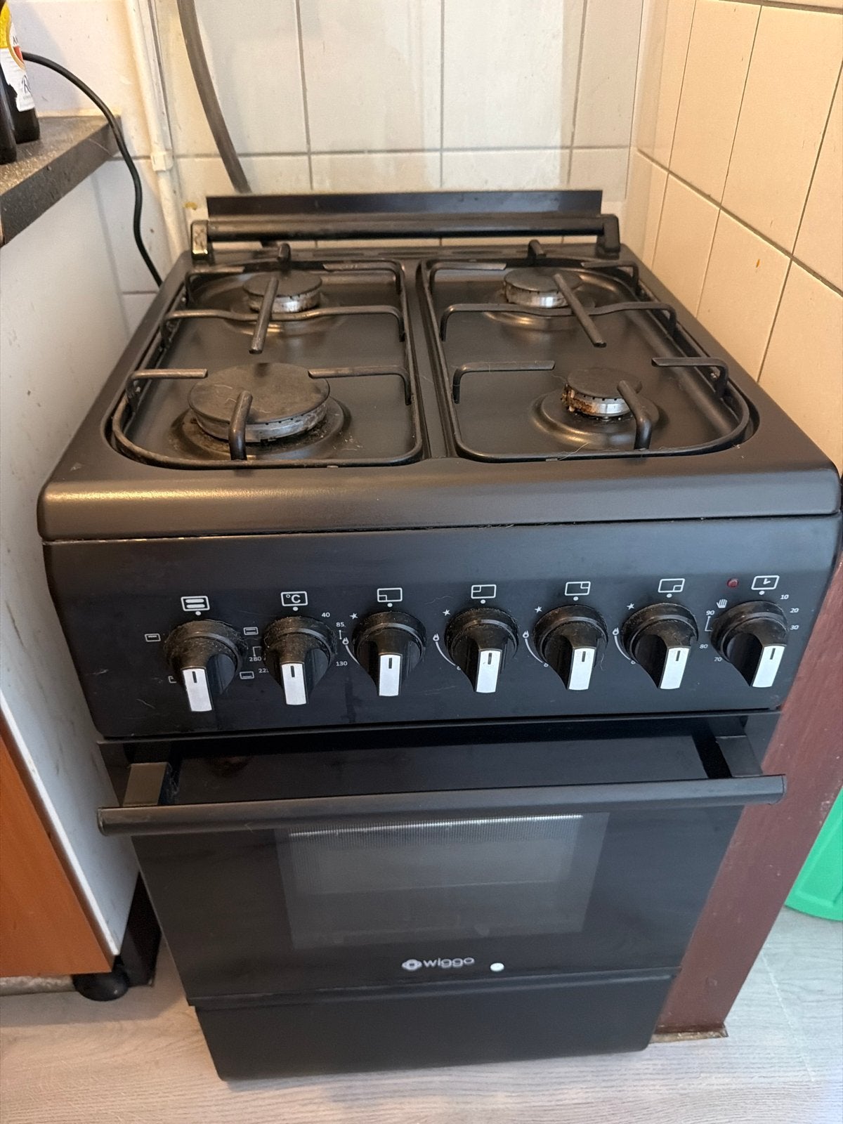 Wiggo WO-E505R Gasfornuis met Oven - 50 cm breed, Witgoed en Apparatuur, Ophalen, Gebruikt, 4 kookzones, Gas